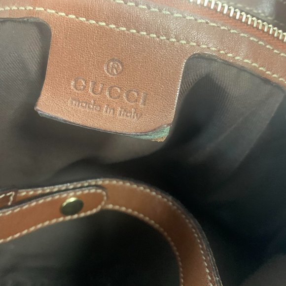 Gucci Medium Leather Pelham Bag - Picture 4 of 6